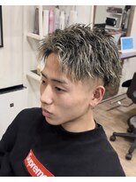 ルイ 京都烏丸店(Loui) アップバングハイライト