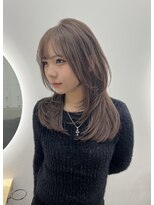 シラフ(SHIRAF)&nbsp;グレージュ×レイヤーカット