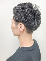 クアトログランシュ ひたちなか店(QUATRO×GranCieux)&nbsp;グランジパーマ刈り上げショート★QUATRO★