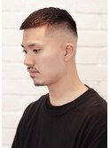 短めクロップスタイル×スキンフェード