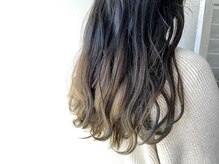 ニコヘアー(nico hair)の雰囲気（グラデーションカラーと波ウェーブ）