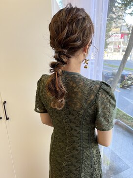 リジー(Litzy) カジュアルローポニー