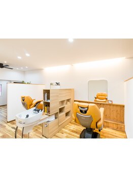 【栂・美木多駅 車4分】hair tailor Tsubameはセット面2席×スタッフ2名の少人数プライベートサロンです♪