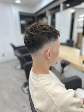 エイト 恵比寿店(EIGHT ebisu) tomi-251　フェードパーマ！