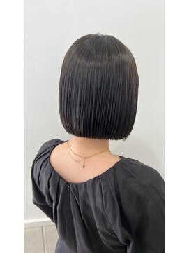 ネオリーブウリ 二子玉川店(Neolive uri) 前髪マチルダボブピンクベージュインナーグレージュ