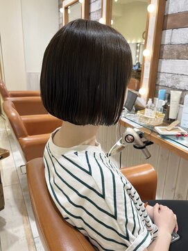 ネオリーブ クタ 町田店(Neolive kuta) 【Ｎｅｏｌｉｖｅｋｕｔａ町田店】切りっぱなしボブ