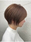 20代30代 ショート ナチュラルブラウンカラー 艶感 丸み
