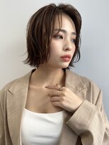 ★くびレイヤー黒髪エモージュ小顔レイヤーロンググレーベージュ