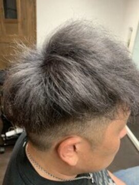 エーメイド(A made) グレージュ×メンズショート