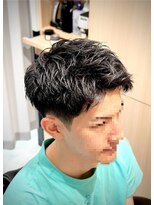 リバティシェアバーバー 銀座(LIBERTY SHARE BARBER) スパイキーアップバングショート＜理容室＞＜銀座＞