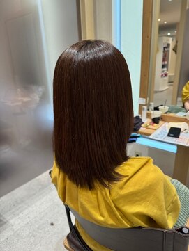 シー(THEE) サラ艶ロング/酸性ストレート/縮毛矯正/髪質改善