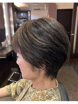 ネイトル(naitre) 上品なショート