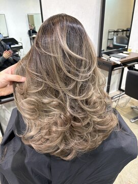 メリー オオサカ(Merly Osaka) レイヤーバレイヤージュ