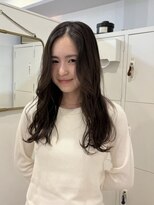 エイチ 梅田(H)&nbsp;ミニウルフホワイトグレージュレイヤーカット大人ショート美髪