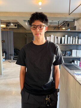 アンフェインド02(UNFEIGNED 02) スパイキーショート/MEN’S HAIR/フェザーパーマ/伏見/栄