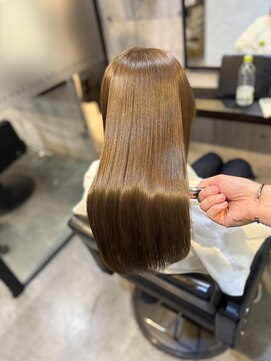 アンク(AnC) オリーブベージュ、縮毛矯正