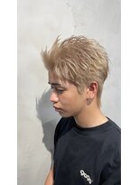 クロー(CROW) スパイキーショート×ミルクティーベージュ