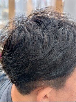 カナメイシ(KaNaMeIsHi)の写真/【カット+シャンプー 3,300円!】清潔感のある男性も通いやすい店内で毎月のメンテナンスにピッタリ◎