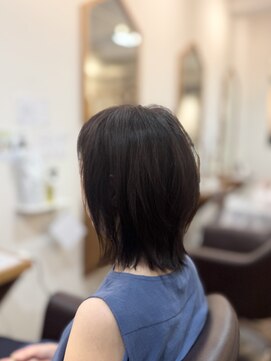 ヘアー グリーン(hair green) 30代40代50代/レイヤー/外ハネスタイル