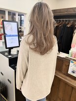 ジャストビューティー リアリー(just beauty Really)&nbsp;ベージュ×レイヤー【横須賀中央 Really】