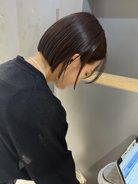 コフィー バイ メルト 吉祥寺(cofy by melt) 【三ツ井純】切りっぱなしボブ ミニボブ 暗めカラー 黒髪透明感