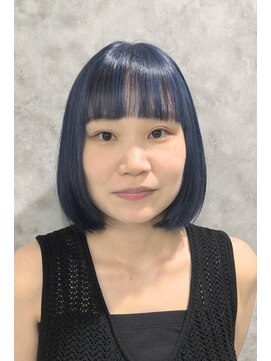 コーパル(copal) 顎ラインボブ・ネイビーのダブルカラー