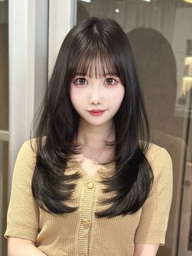 クム(kumu) レイヤー/前髪/顔周り/韓国/縮毛矯正/くびれ巻き/名古屋/栄