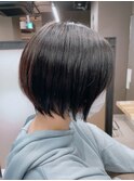 抜け感ナチュラルショートボブ