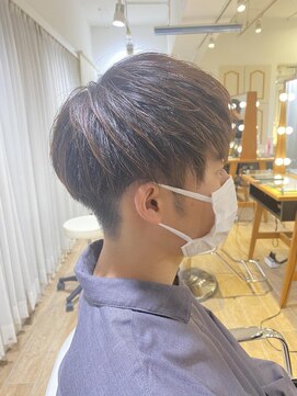 ネオリーブ チロル 横浜西口店(Neolive CiroL.) コンパクトマッシュ メンズ 刈り上げショート