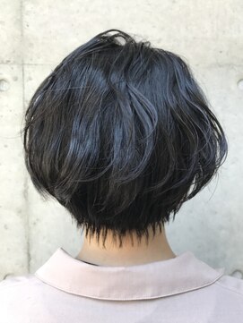 ロカ(Roca) 耳掛け×ユルウェーブ