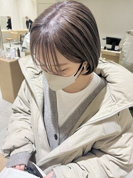 キュー(que) ミルクティーベージュ