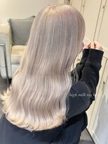 ベレーザ 渋谷(BELEZA)&nbsp;3985ミルクティーアッシュ艶髪シルキーベージュハイトーンカラー