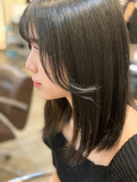 ハジー(Hajy) フレーミングカット+ツヤ縮毛矯正