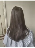 グレージュ/ロングヘア