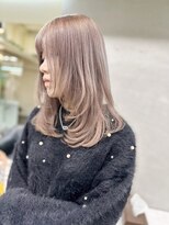 ディア(.eer)&nbsp;ラベンダーグレージュ/顔まわりレイヤーカット/透明感カラー