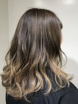 アズール 草加(azule) グラデーションカラー ナチュラルベージュ ブリーチ