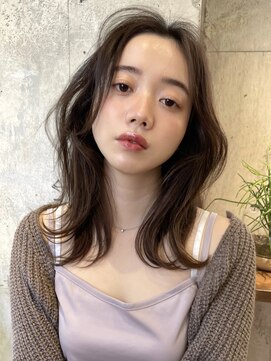 サイン 渋谷(SIGN) 韓国ヘアーハッシュカットレイヤーカットグレージュブリーチ無し