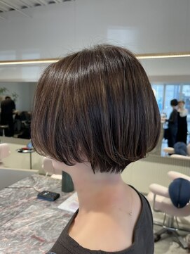 ブリーチ(bleach) 【HISAKO】ひし形ショートボブ