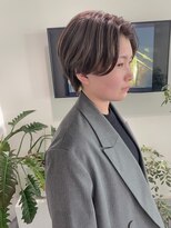 レフ(LEF)&nbsp;ケアブリーチ/グレージュ/寒色系/ハンサムショート/小顔ショート