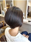 大人ショート細めハイライト白髪ぼかしくすみカラー40代50代