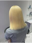 抜きっぱなしブロンドカラーハイトーンボブ成増