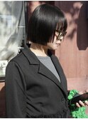 黒髪切りっぱなしミニボブ顔まわりステップカット