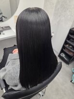 トッカ 茨木(tocca)&nbsp;【tocca茨木　篠原】ピンピンにならない柔らかく自然な縮毛矯正