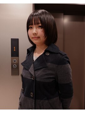 ハルキミナト ジャパン トウキョウ(HARUKI MINATO japan TOKYO) 10代20代30代/切りっぱなしボブ/ぱつっとボブ/ボブヘア/表参道