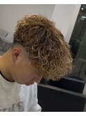 バロックパーマ ツイストスパイラル眉カットメンズパーマ