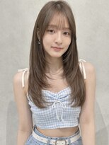 ナナローネス 渋谷(nana loness)&nbsp;レイヤーカット ベージュカラー まろやかカラー 韓国風レイヤー