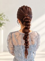 モック(moc)&nbsp;ヘアセット　アレンジ