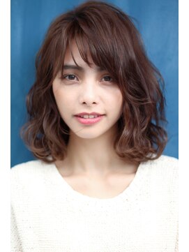 クーエフー(coo et fuu) 【表参道】厚めバング、斜めバングのふわふわミディアム♪藤沢3