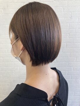 ルーツマーチン(ROOTSmartin) ショートヘアからミニボブへ