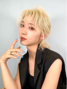 ピークアブー ワン(PEEK-A-BOO ONE) 韓国風ブロンドヘア　松永幸征